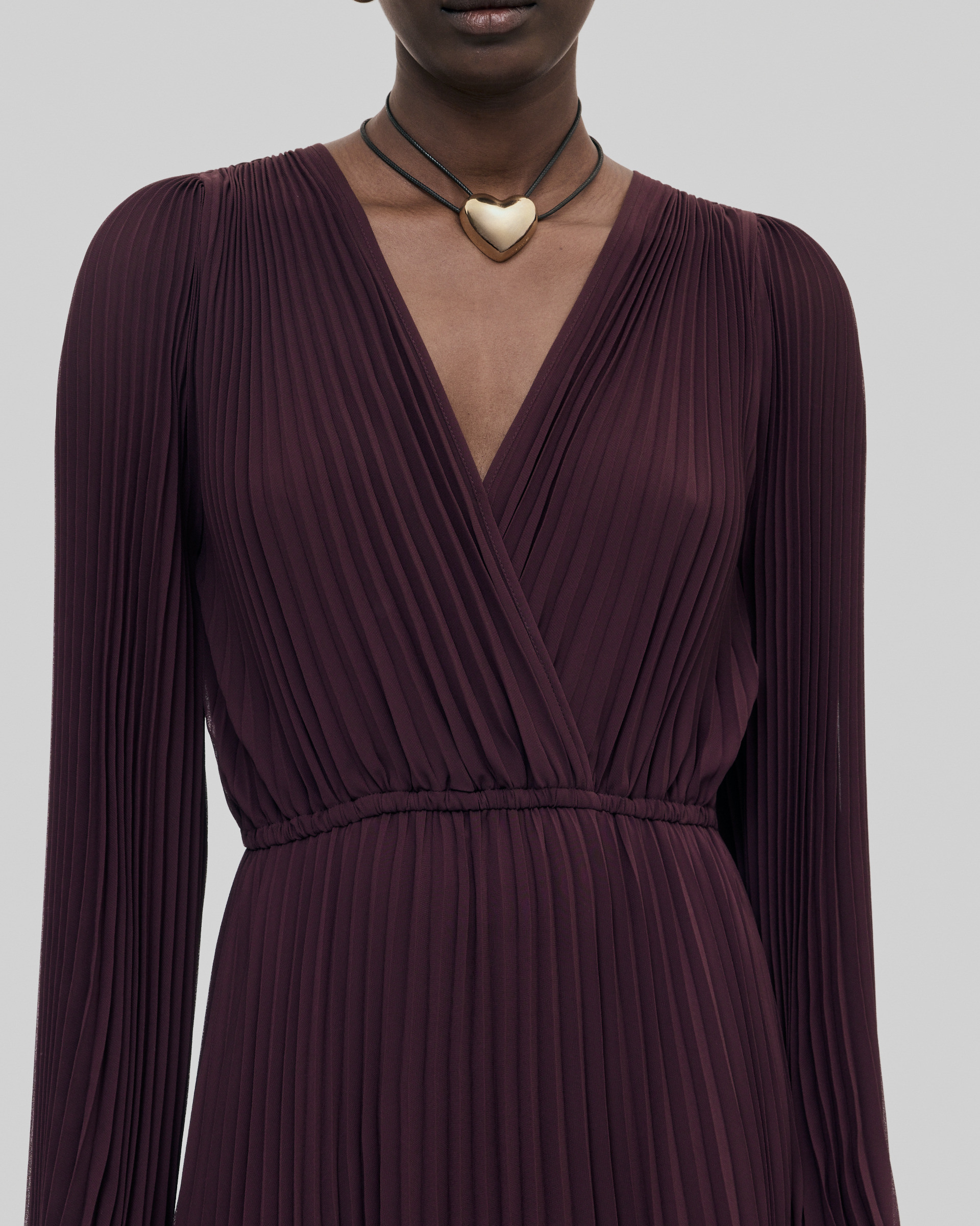 Long burgundy pleated dress