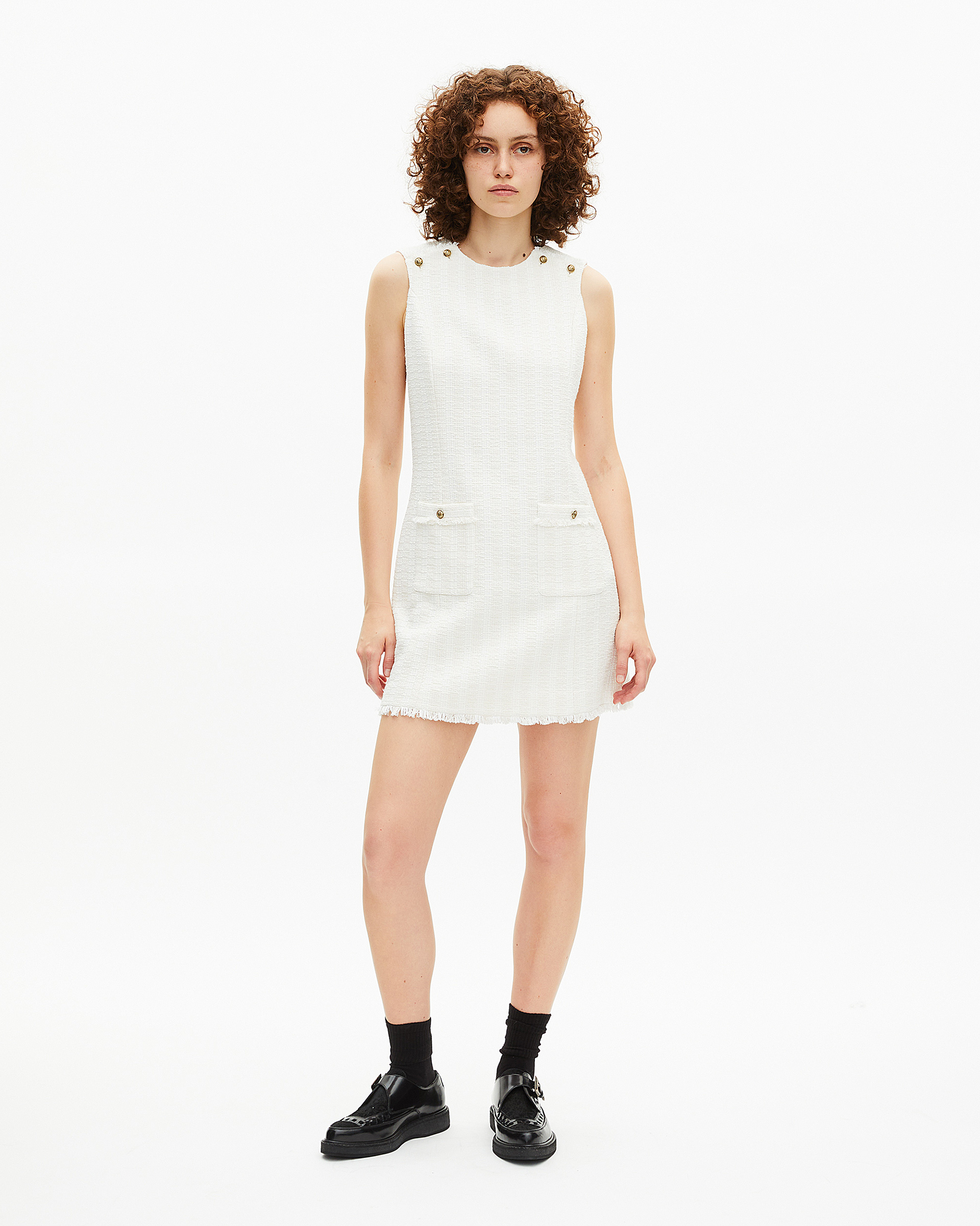 Short sleeveless dress in ecru tweed