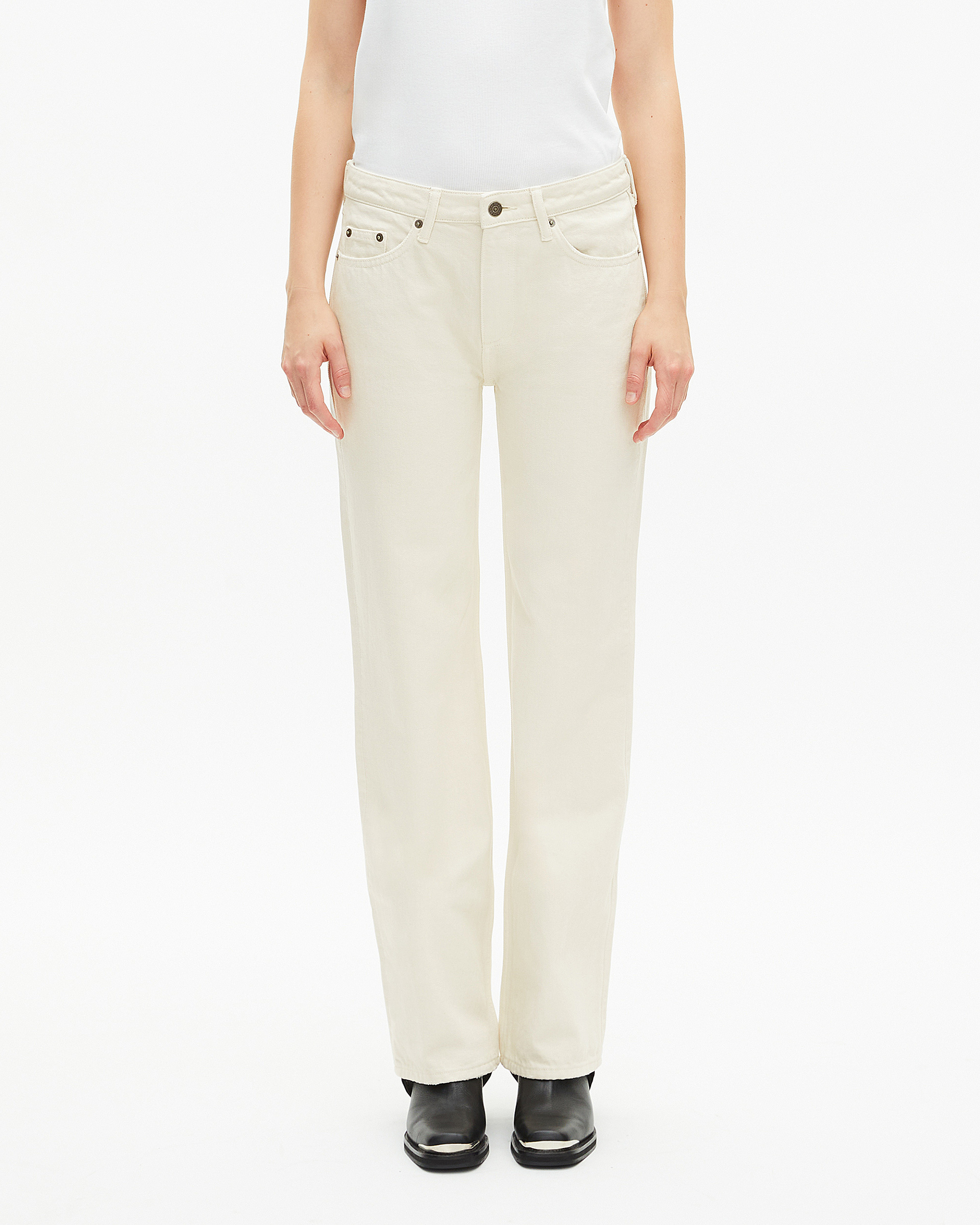 Ecru straight jeans