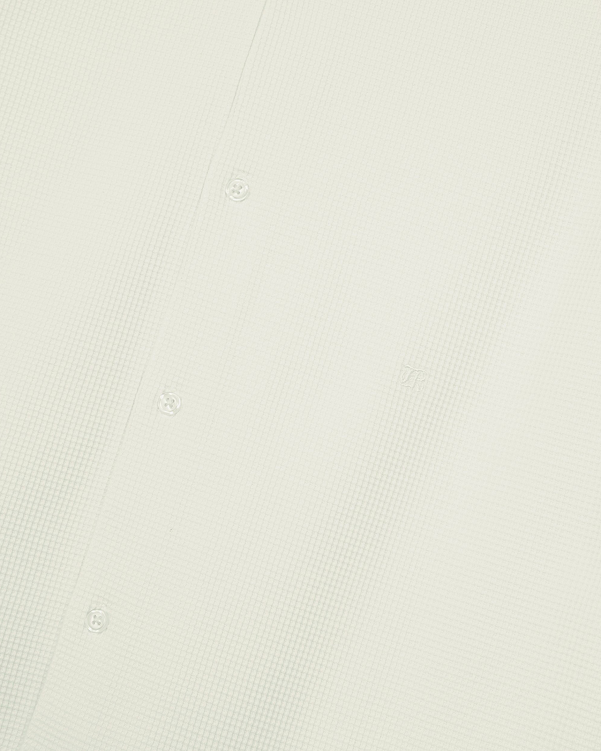 Ecru honeycomb short-sleeve shirt