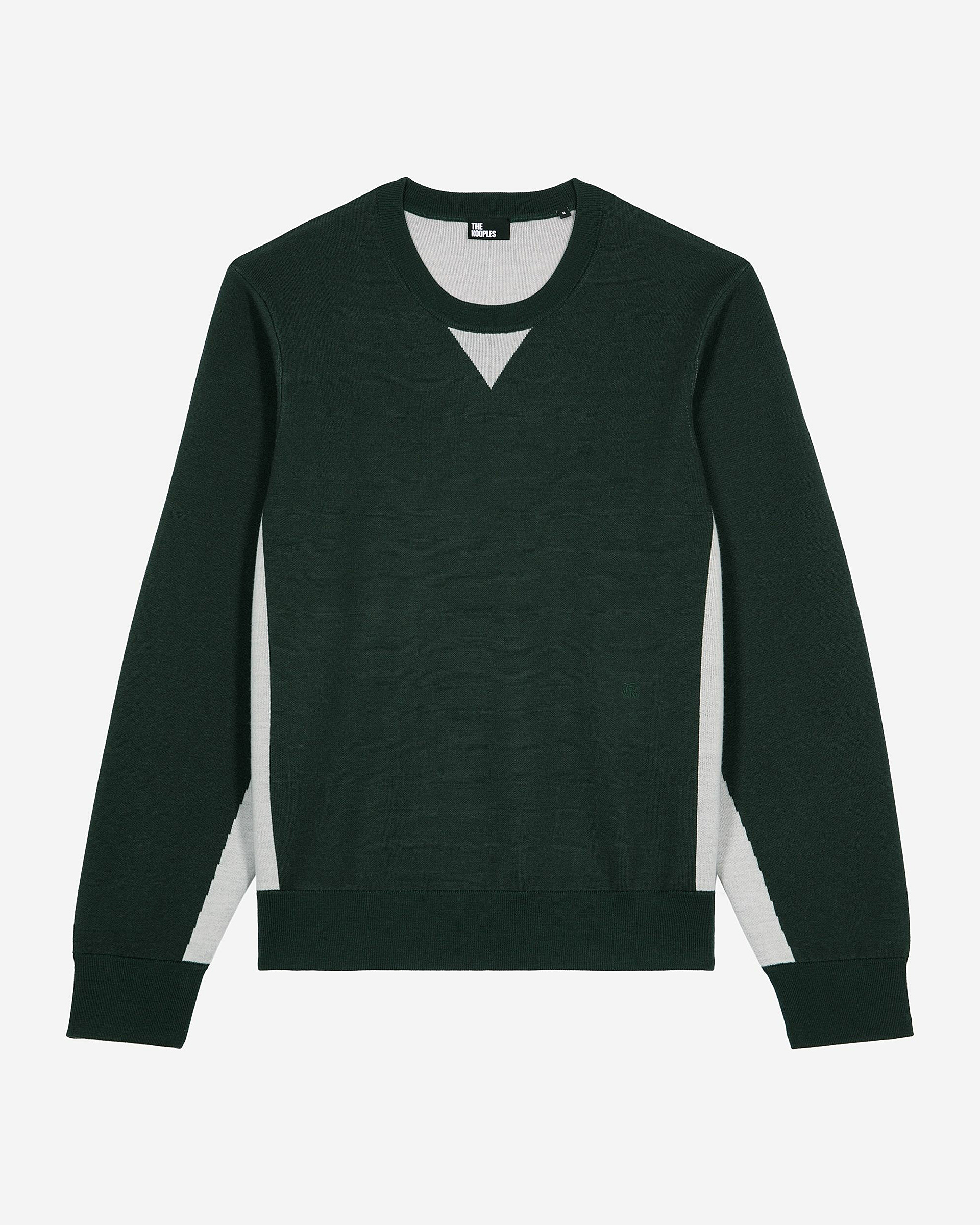 Sweater with contrasting dark green colors