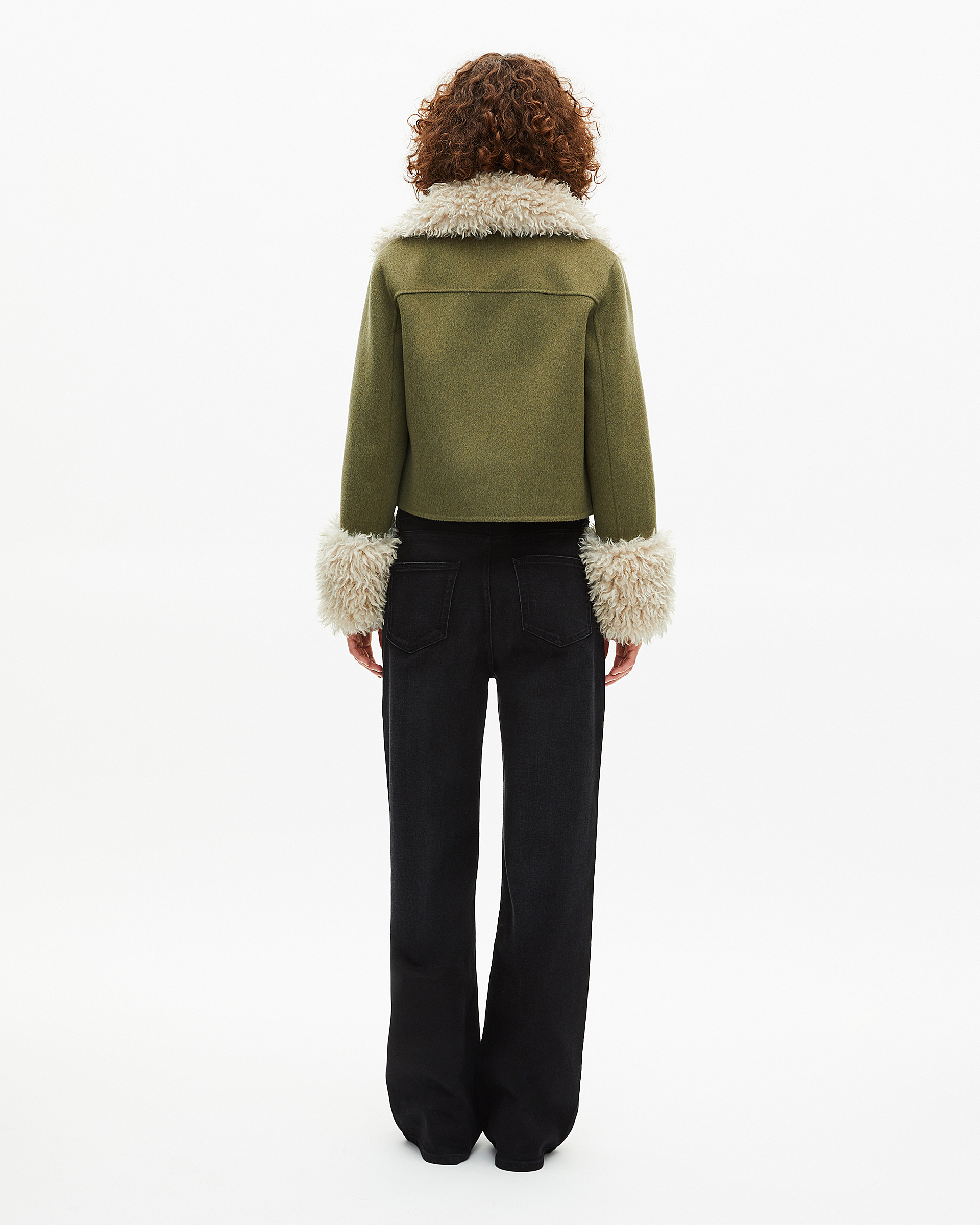 Short wool jacket with khaki sherpa collar