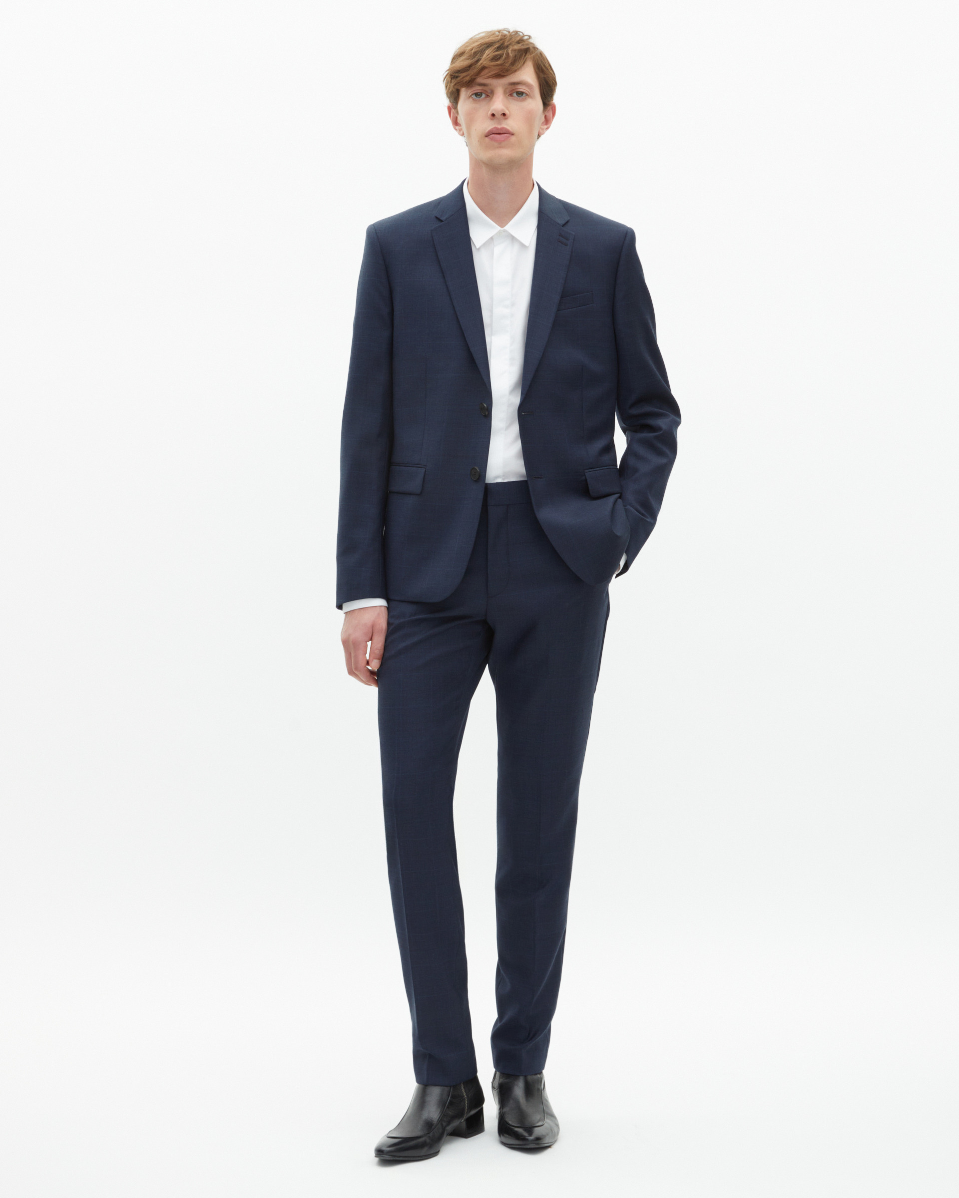 Slim-fit suit pants in navy wool