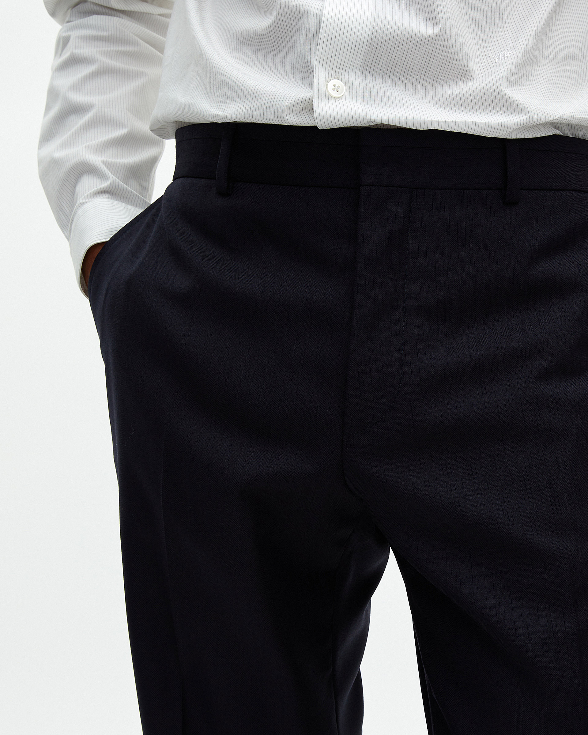 Slim-fit suit pants in navy wool