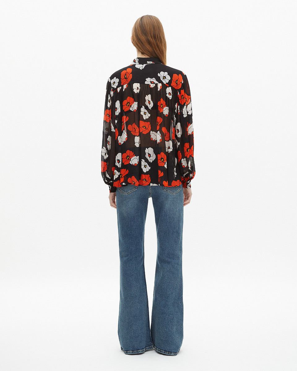 Loose-fitting black floral print shirt