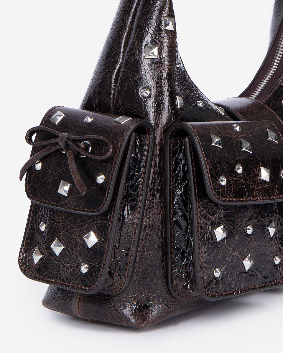 Studded Amelia bag in brown cracked leather