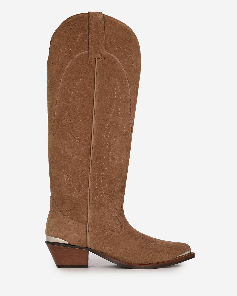 Brown Western boots
