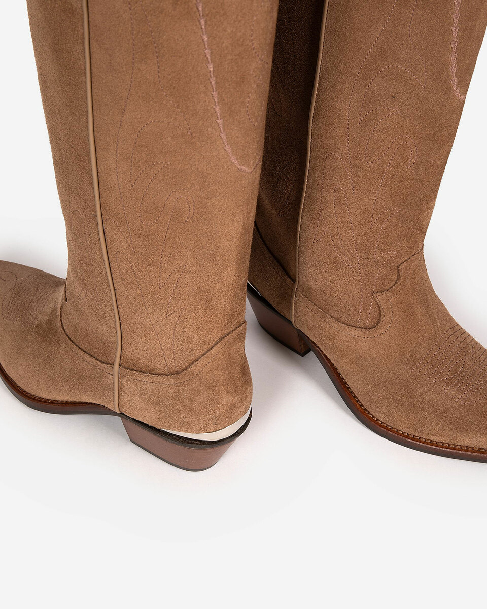 Brown Western boots
