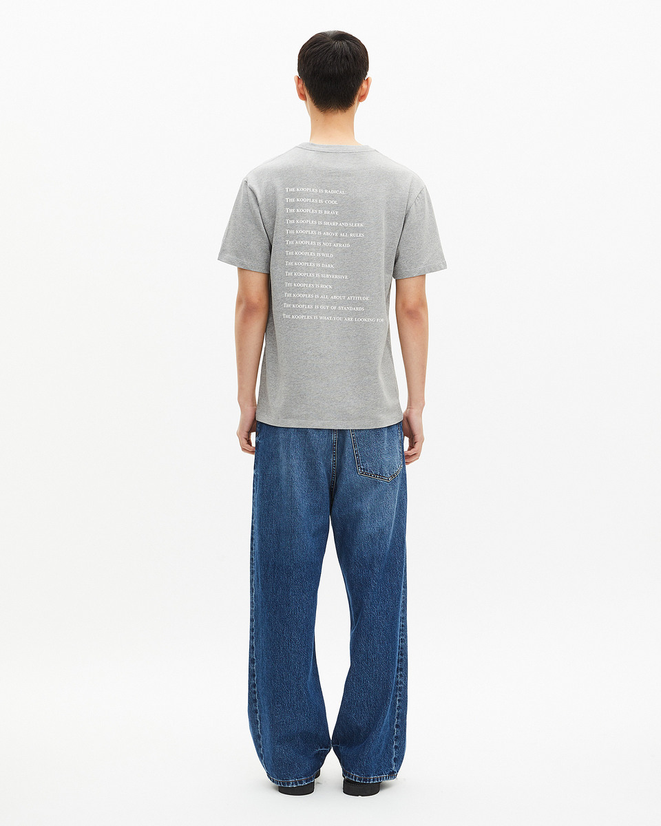 What is grey T-shirt