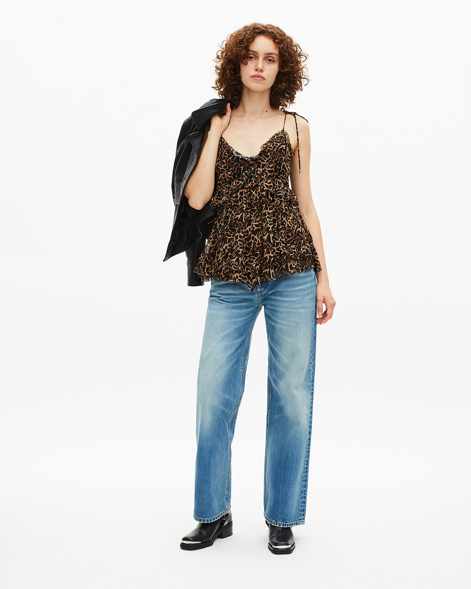 Top with leopard print ruffles