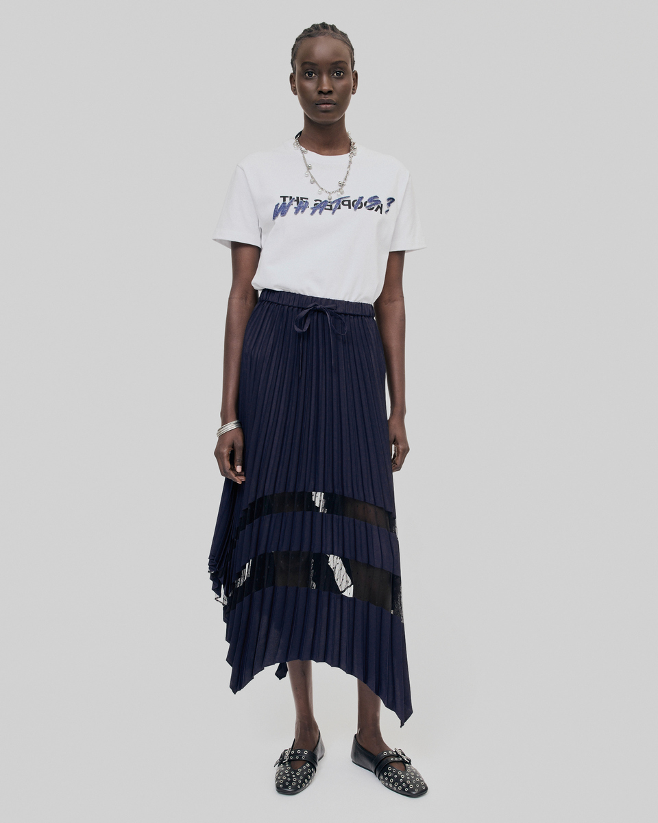 Navy blue pleated long skirt