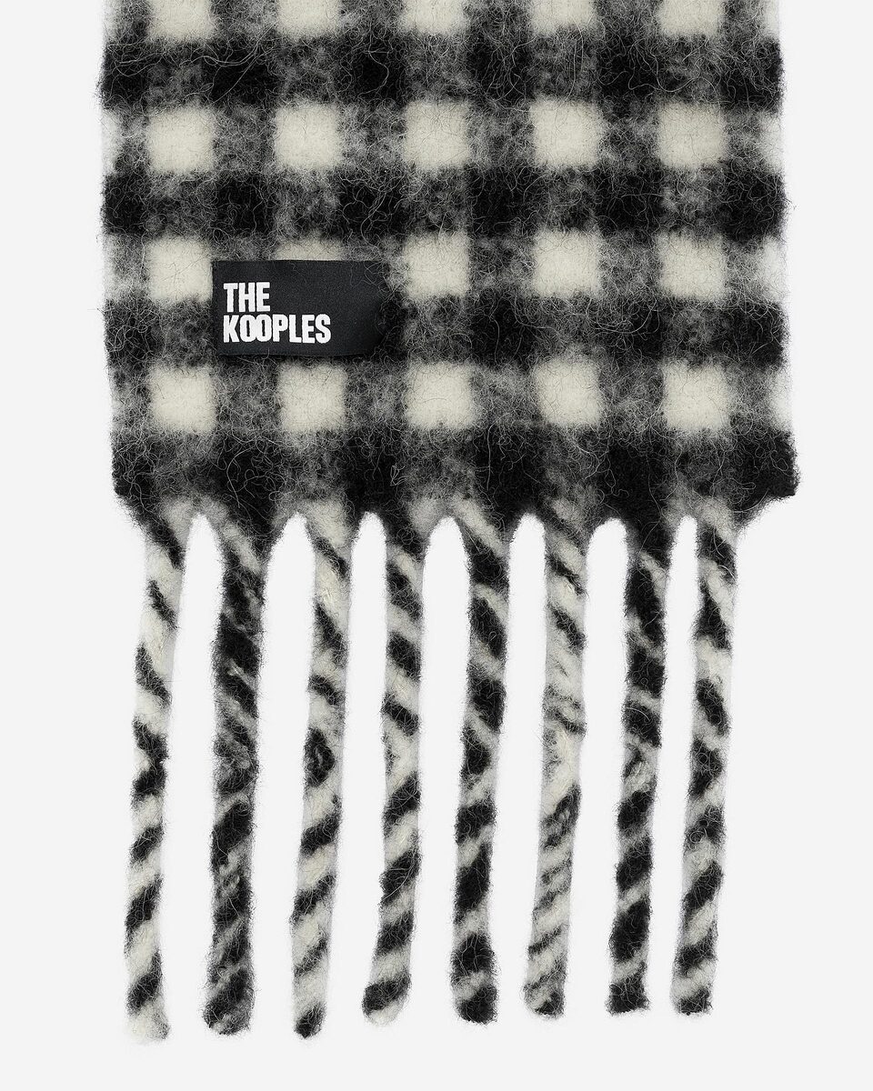 XXL black and white checked scarf