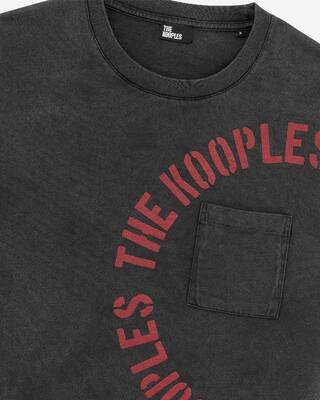 T-shirt with grey screen print