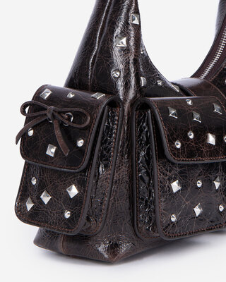 Studded Amelia bag in brown cracked leather