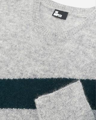 Sweater with contrasting gray stripes