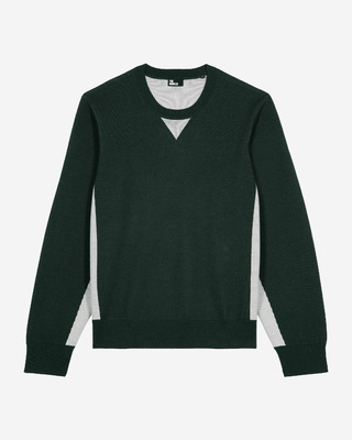 Sweater with contrasting dark green colors