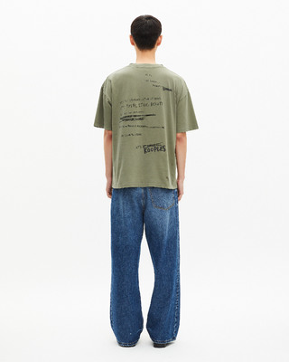 What is khaki T-shirt