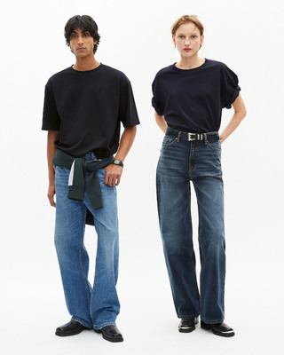 Mixed large plain navy blue T-shirt
