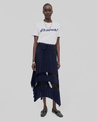 Navy blue pleated long skirt