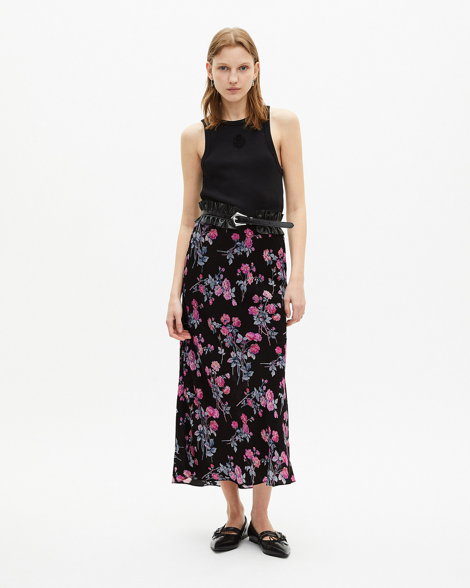 Wide belt with black leather gathers