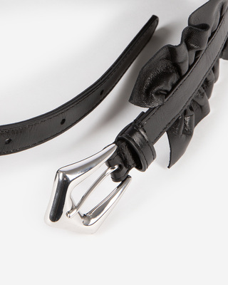 Wide belt with black leather gathers