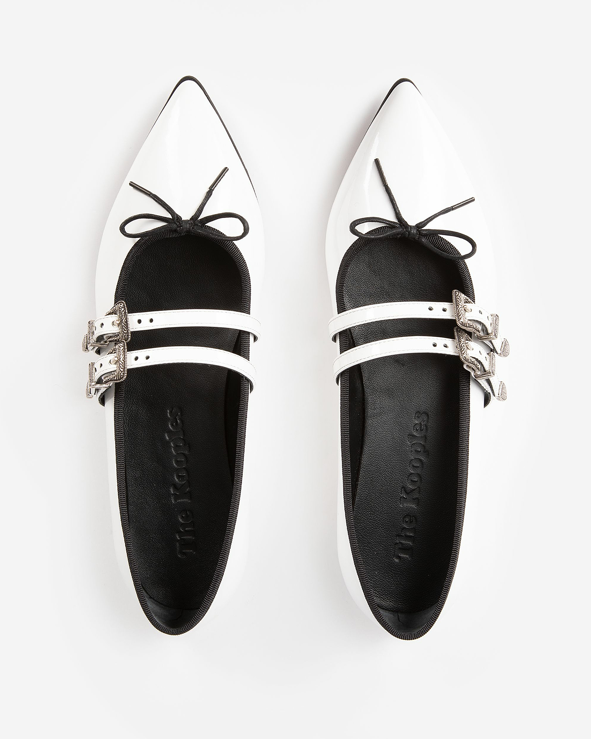 Flat white leather ballerinas