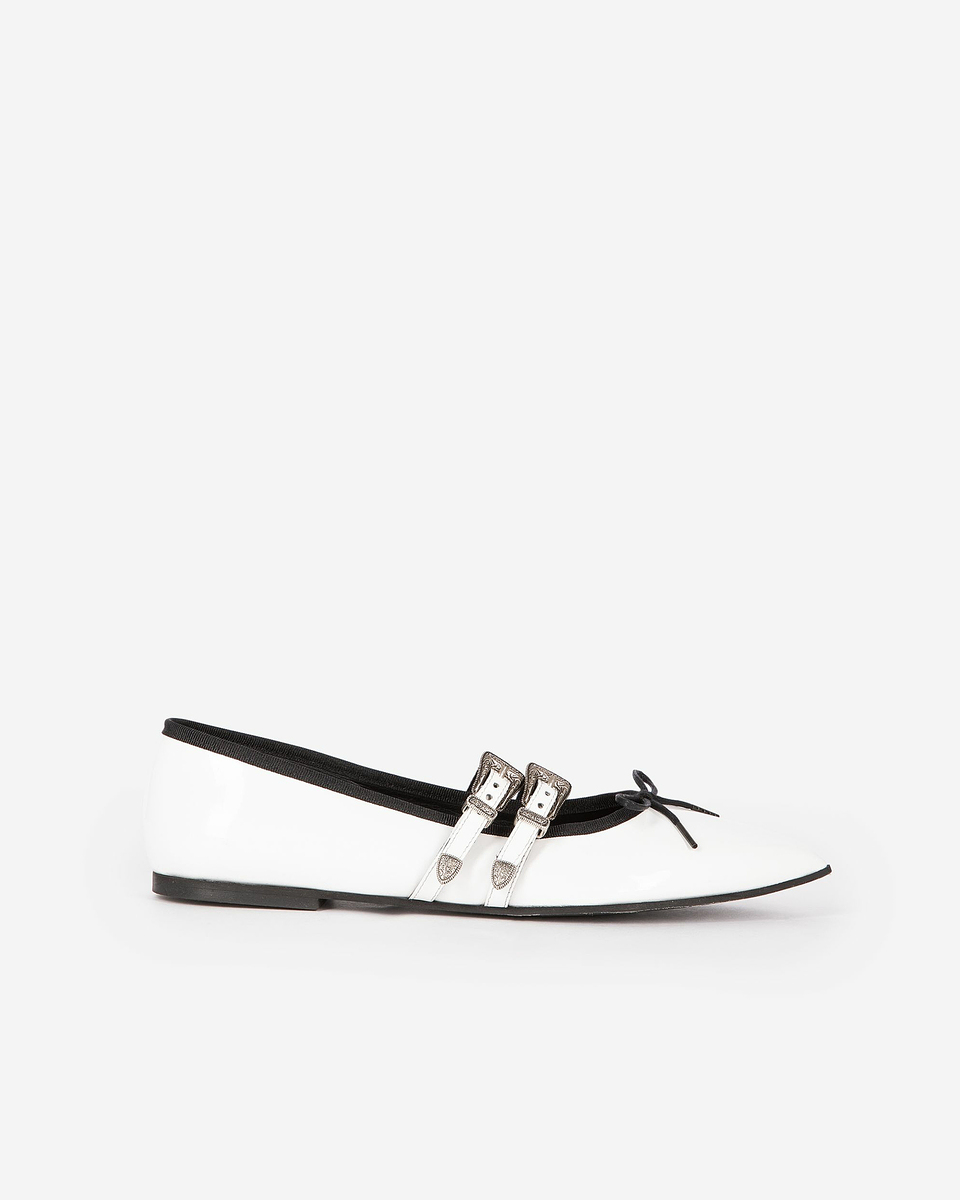 Flat white leather ballerinas