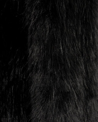 Black fur collar