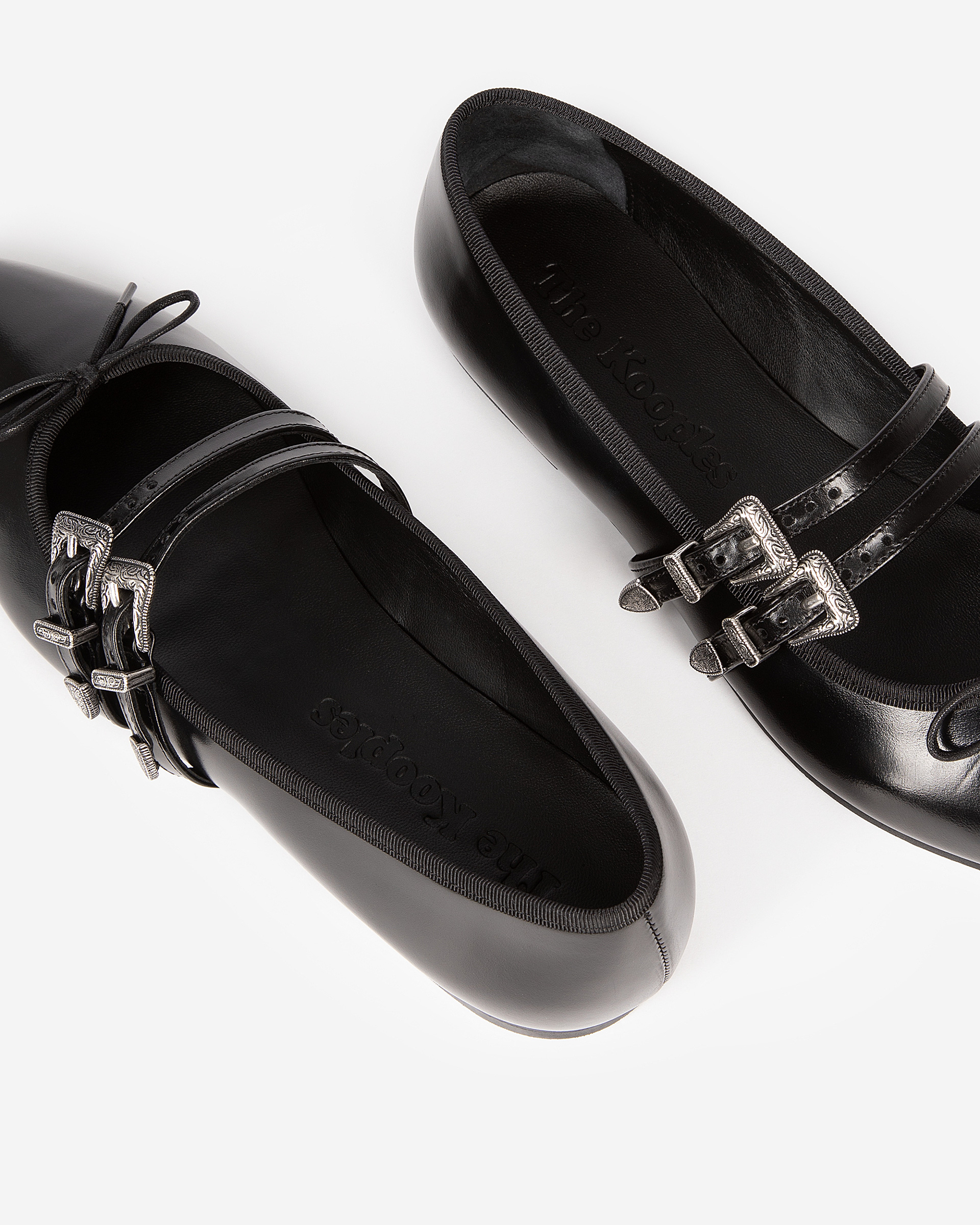 Flat black leather ballerinas