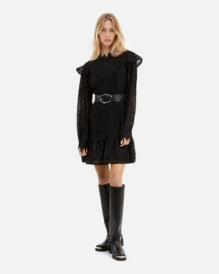 Wide belt with eyelets in black leather