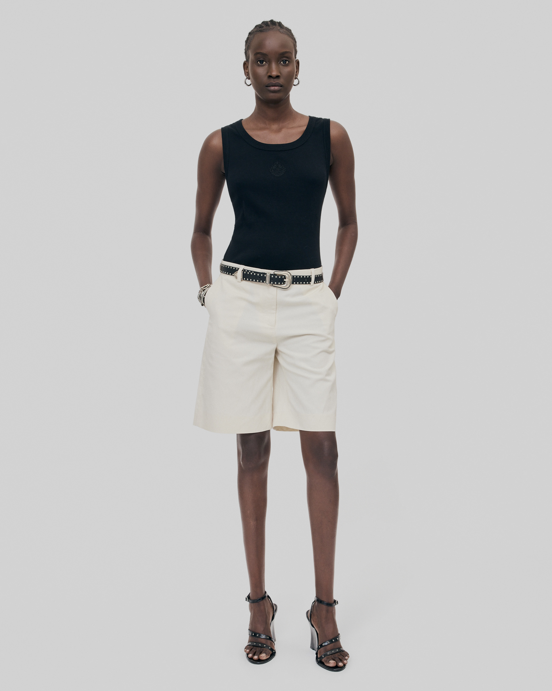 Bermuda shorts in ecru linen and cotton