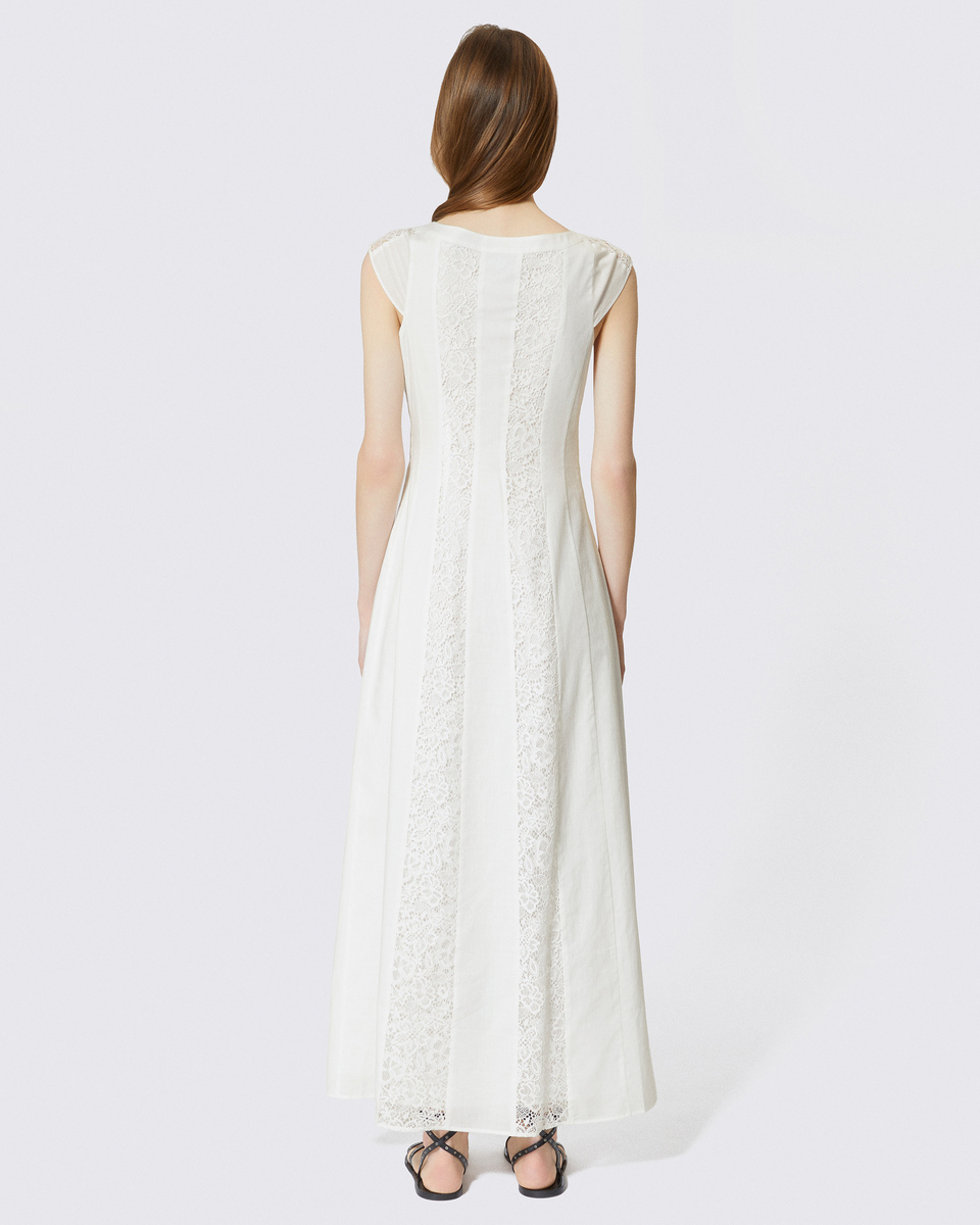 Long dress in ecru lace and cotton
