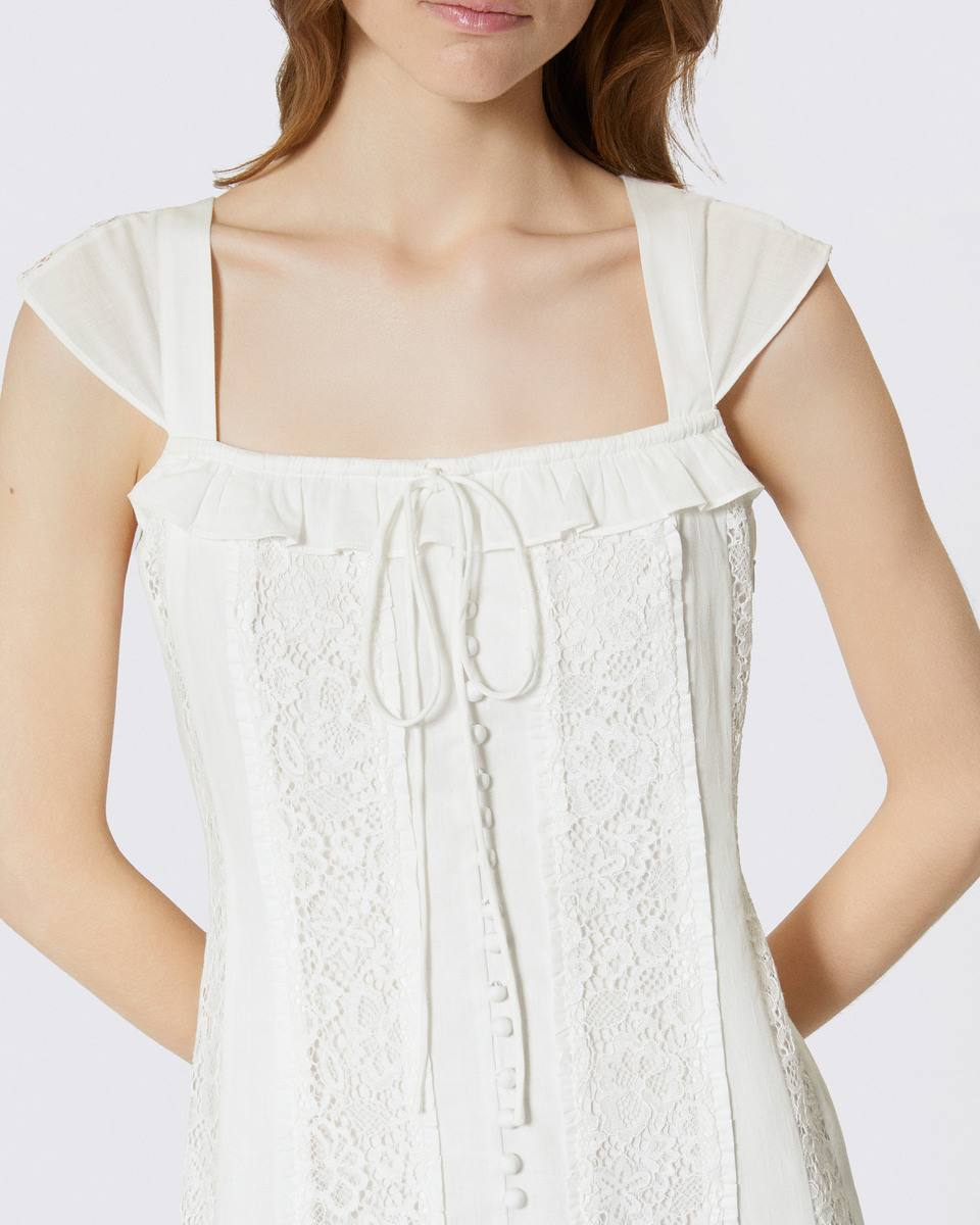Long dress in ecru lace and cotton