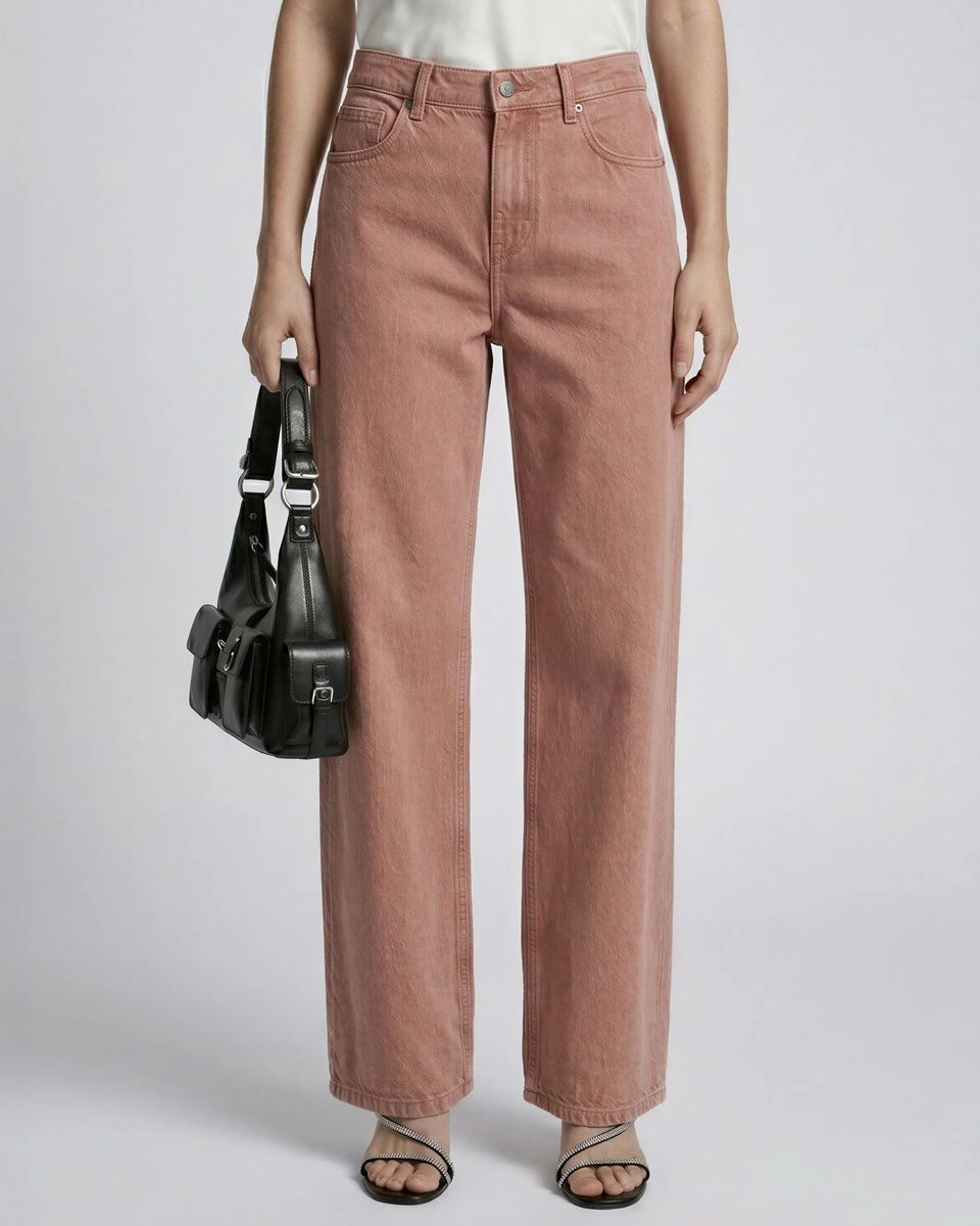 Pink boyfriend jeans