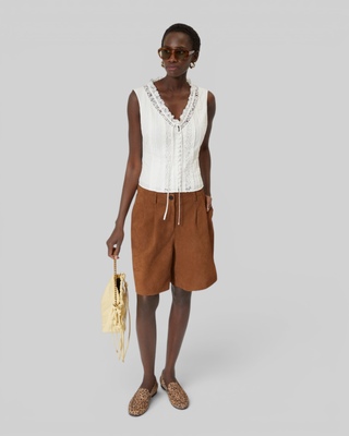 Cotton top with ecru lace inlay