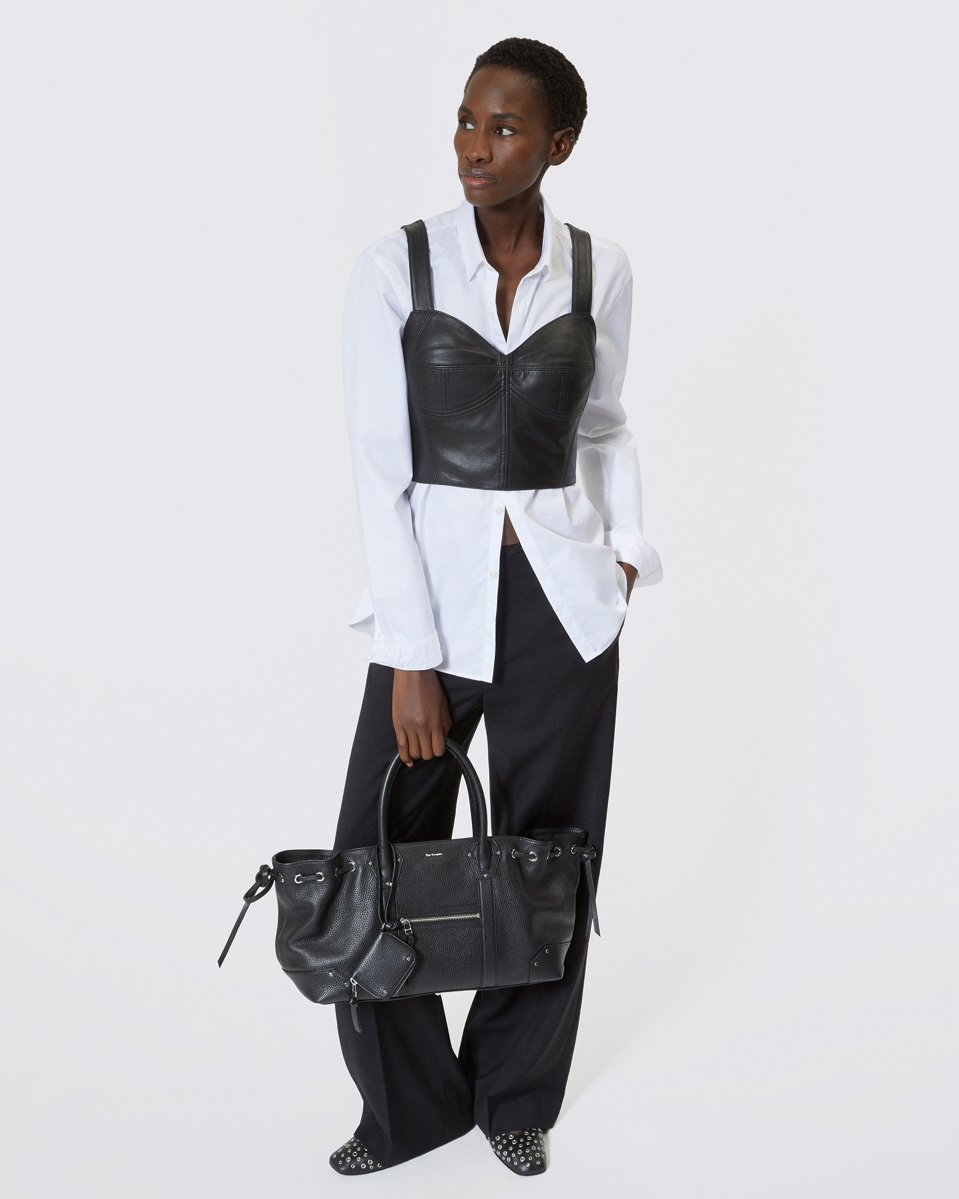 Gathered tote bag in black grained leather