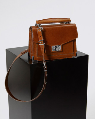 Emily bag in cognac cracked leather