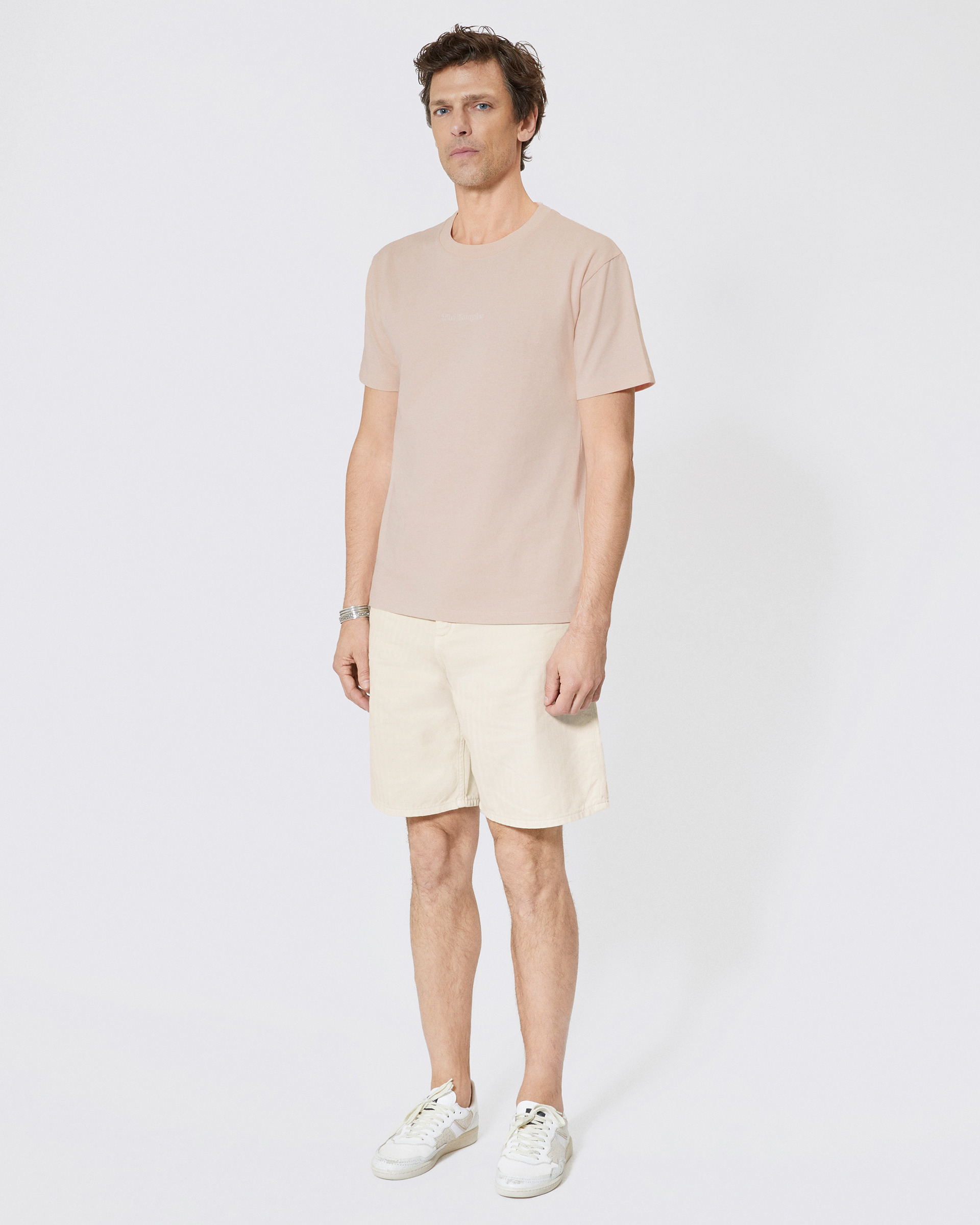 T-shirt with pink cut-out logo