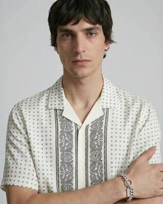 Short-sleeved bandana shirt ecru