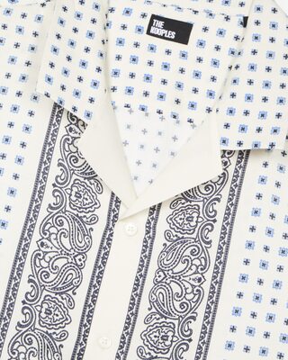 Short-sleeved bandana shirt ecru