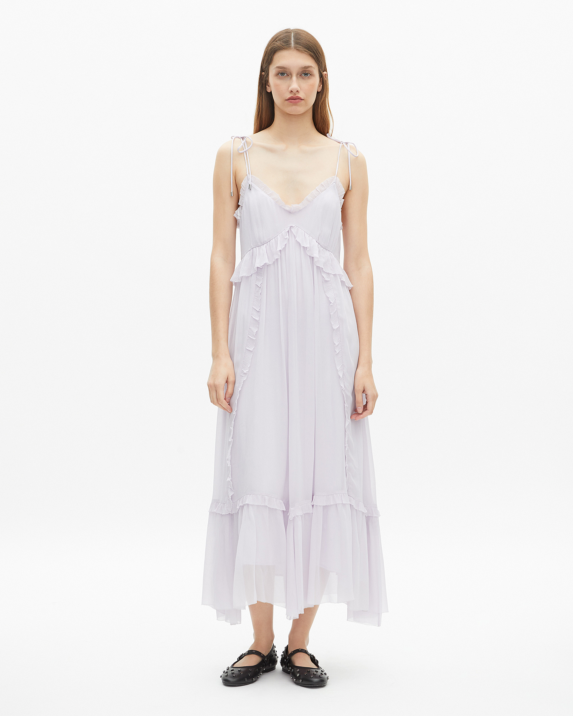 Long dress with lilac ruffles