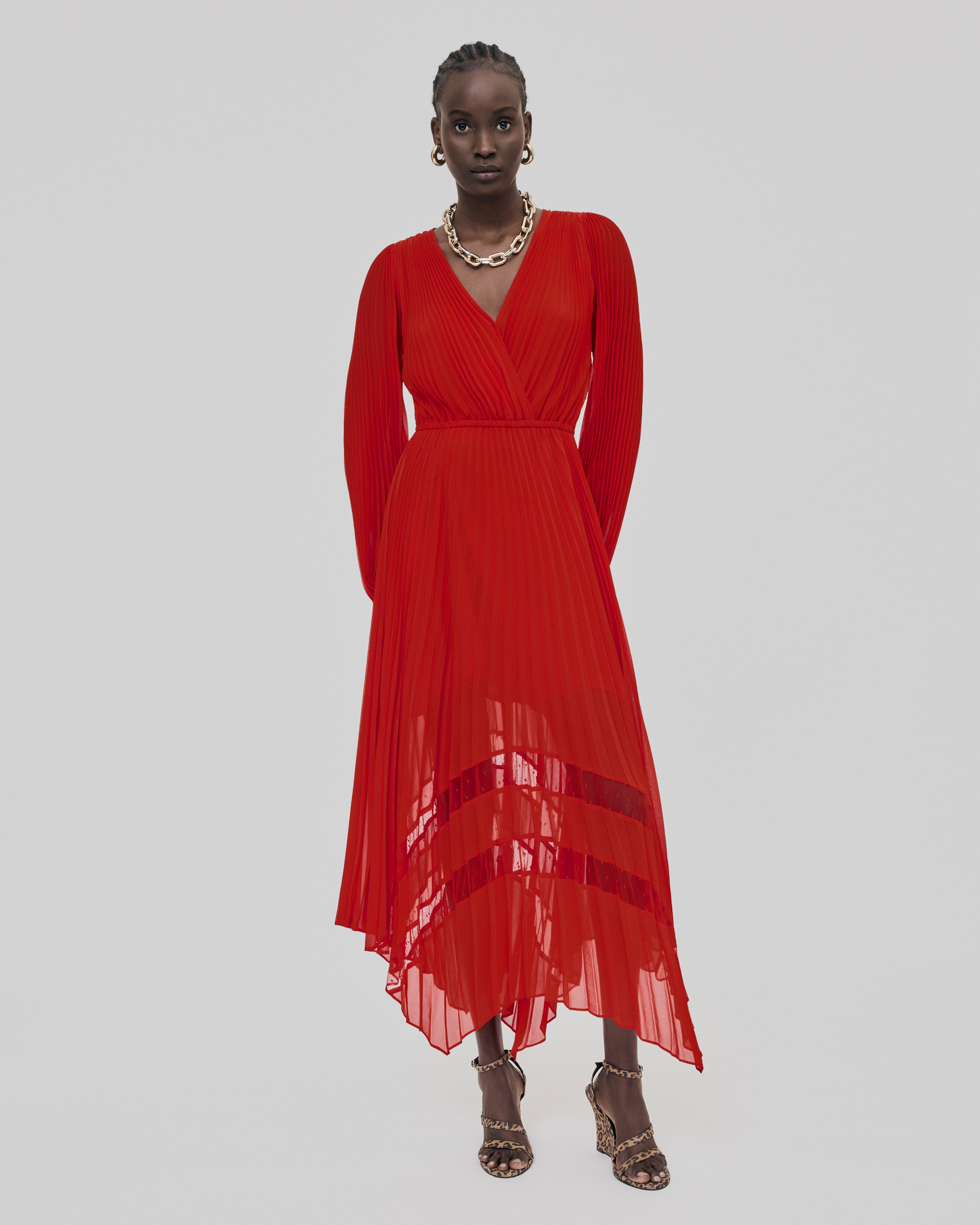 Red pleated long dress