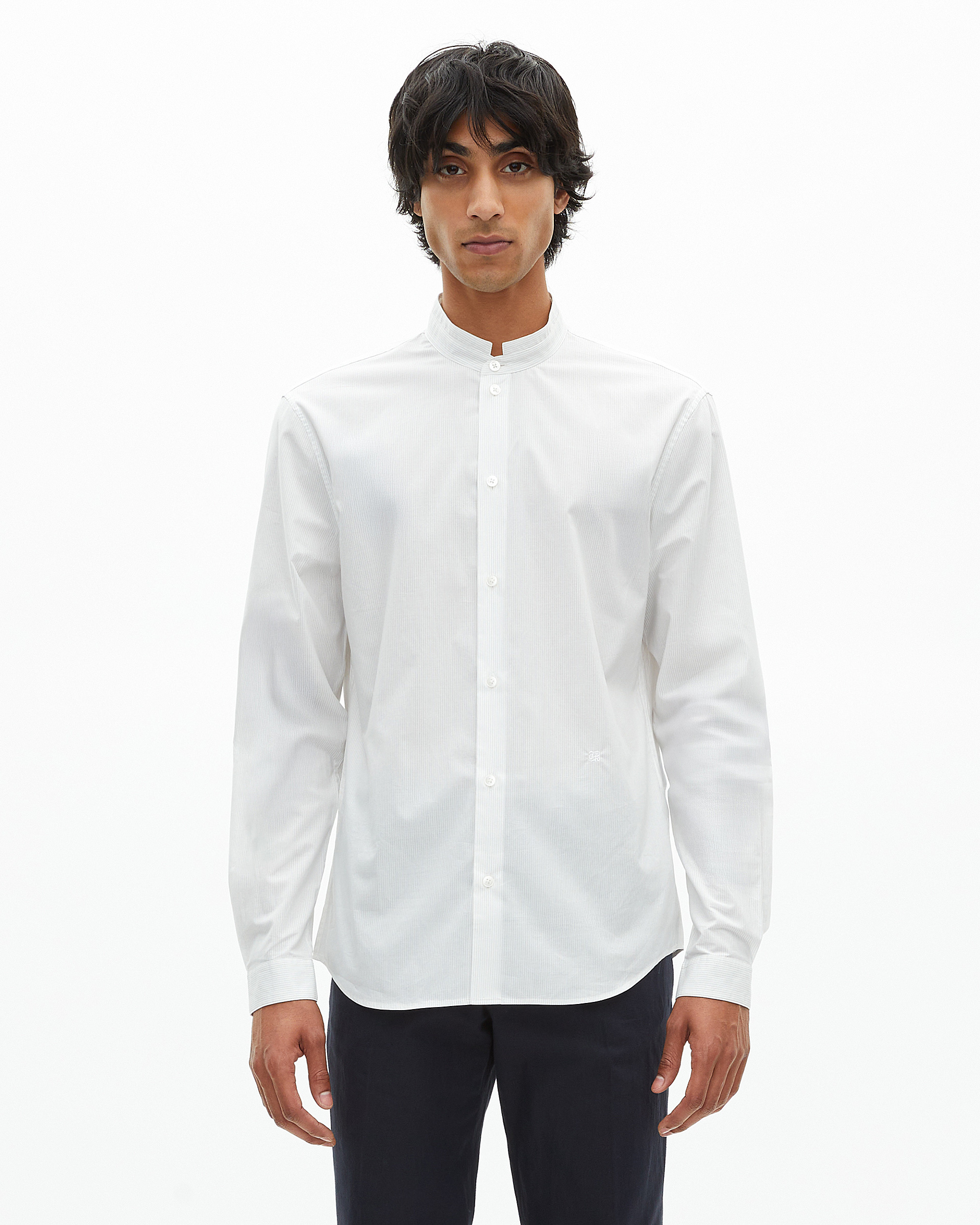 Formal shirt with white collar