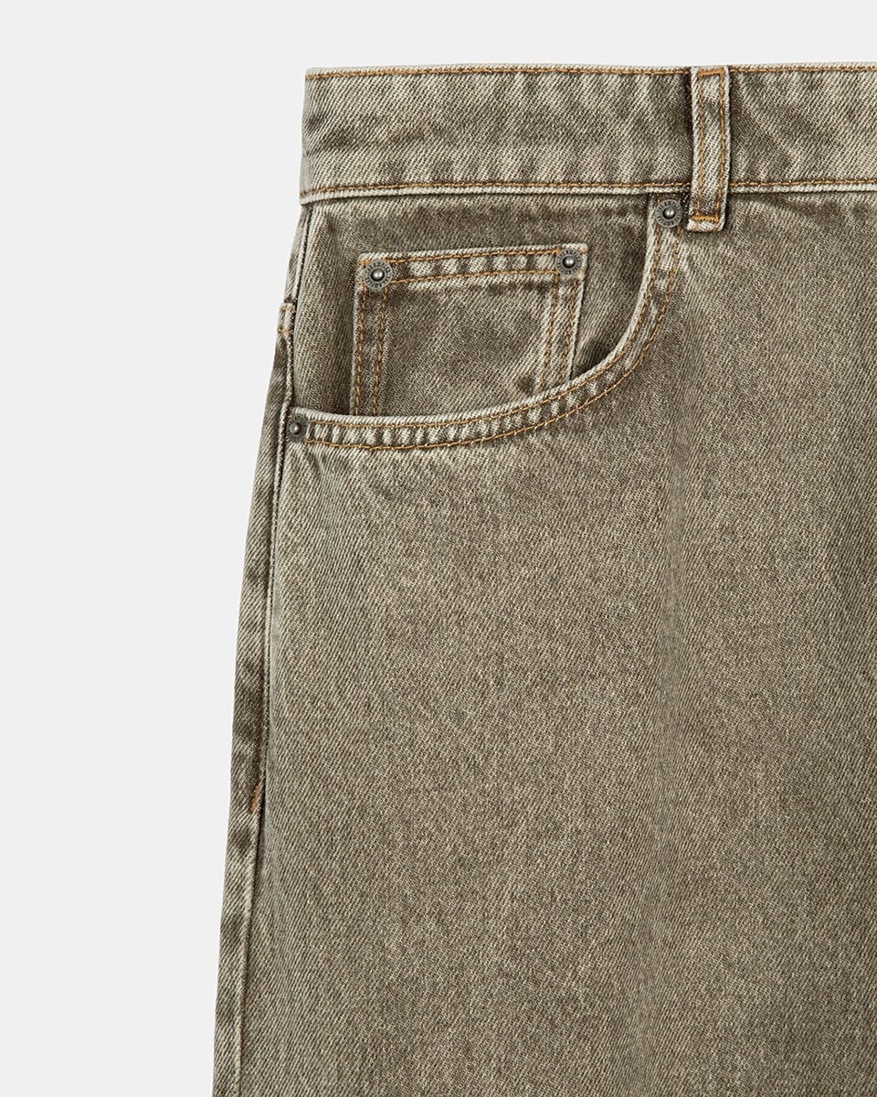 Straight-cut olive jeans