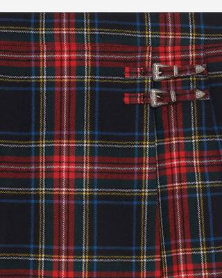 Short tartan skirt in red and black