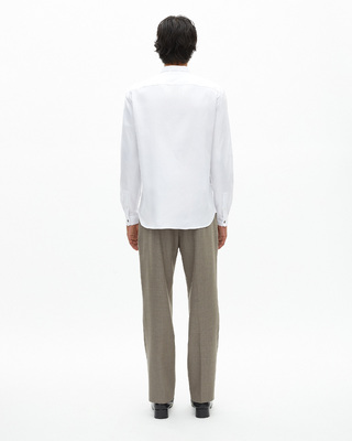 Formal shirt with white collar