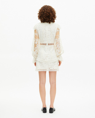 Short dress in ecru lace