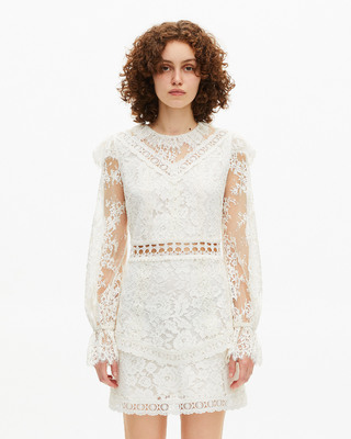 Short dress in ecru lace