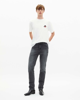 T-shirt with white skull flocking